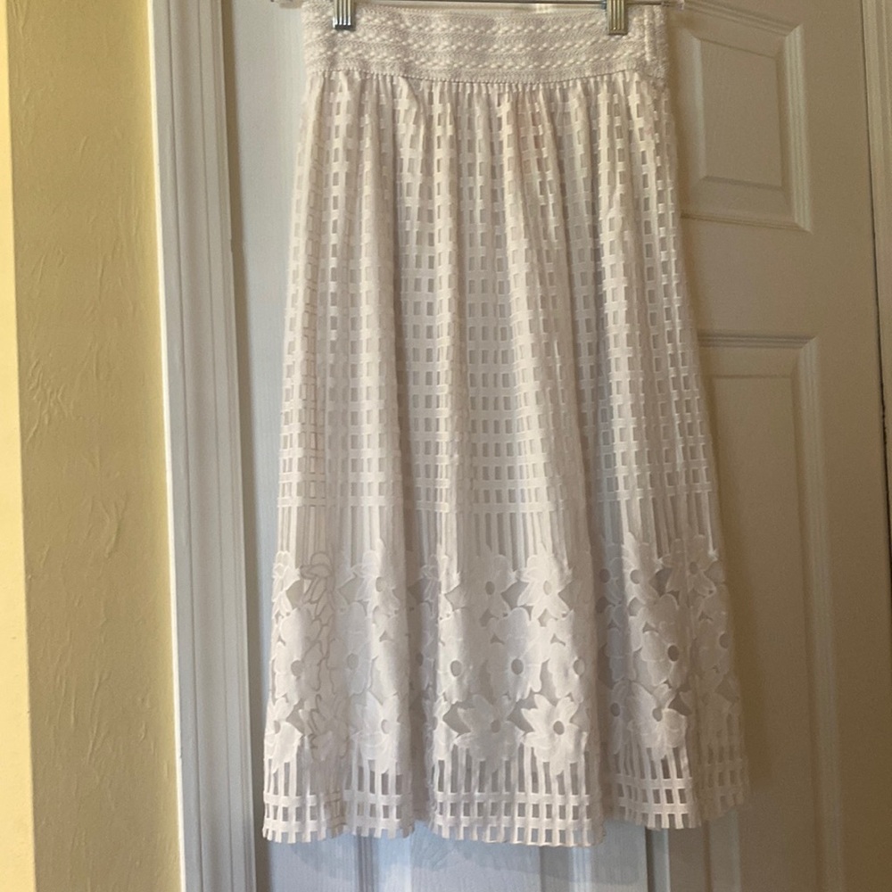 Eyelet white casual skirt, size 2